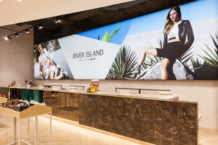 Печать на траслюцентном баннере Backlit